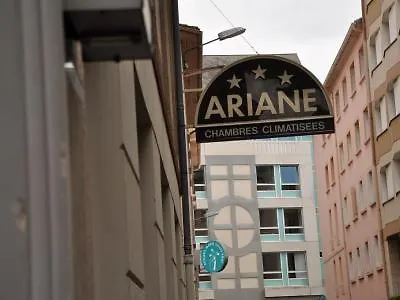 מלון Ariane לורדה