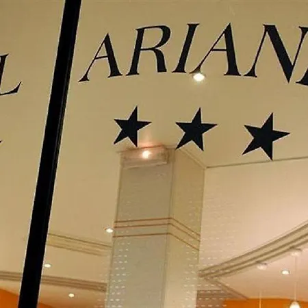מלון Ariane לורדה