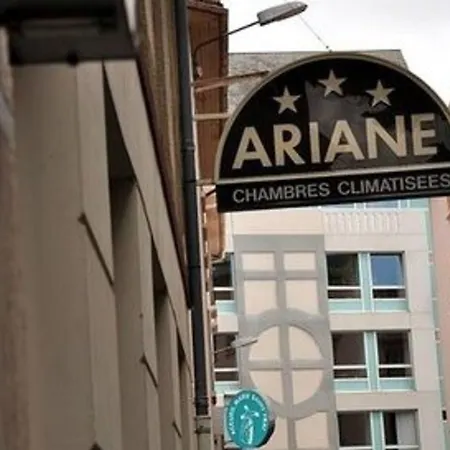 Ariane Отель Лурд