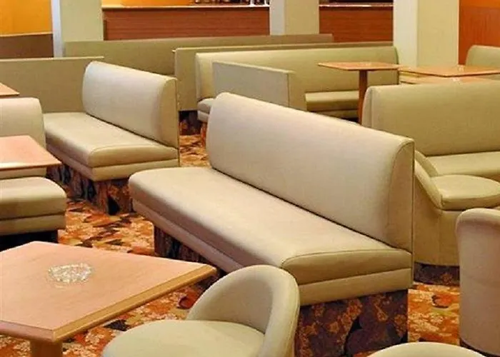 Ariane فندق لورد